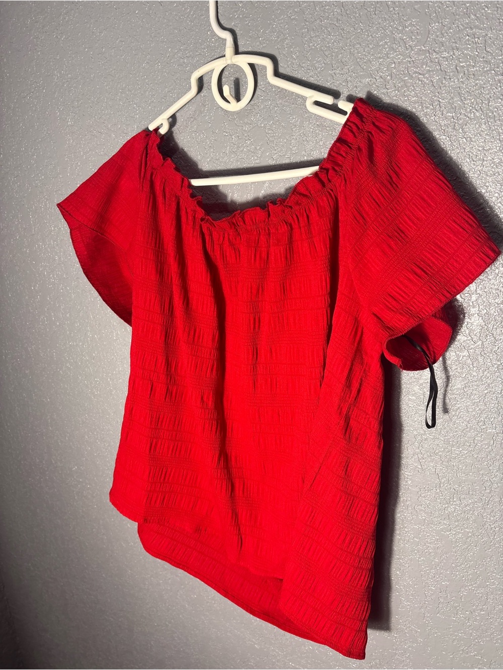 SHEIN Red Off-Shoulder Ruffled Blouse - Picture 3 of 3